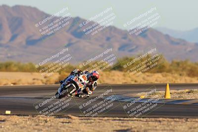 media/Nov-17-2024-CVMA (Sun) [[1fec520723]]/Race 18-Supersport Middleweight/